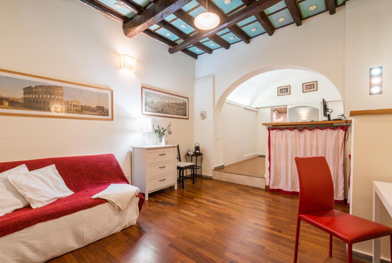 Colosseum Townhouse Apartment *